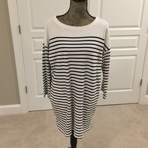 NEW J.Crew Navy and Cream Long Tunic
